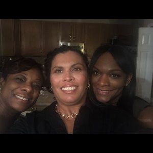 Meet your Posher, Emma